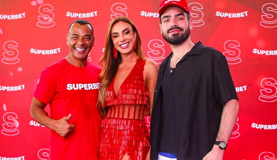 Interfejs platformy Superbet z motywem karnawałowym