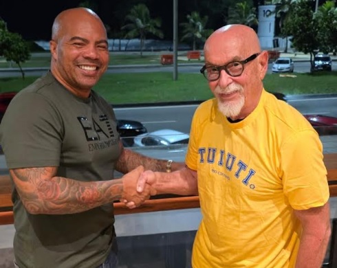 Renato Lage é o novo carnavalesco do Paraíso do Tuiuti 1 thor renatolage tuiuti