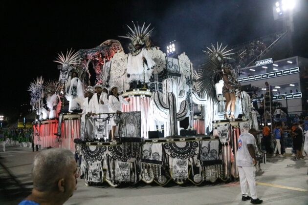 vigario geral desfile 2026 25
