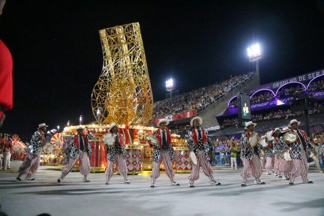 viradouro desfile 2026 08