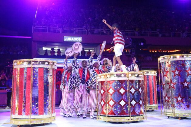 viradouro desfile 2026 12