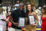 Amor e gratidão! Sidclei e Marcella recebem Estrela do Carnaval 2026