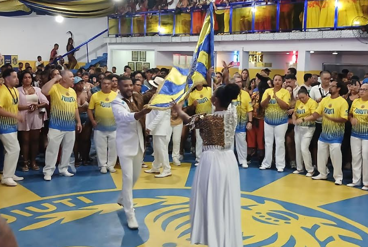 casal tuiuti