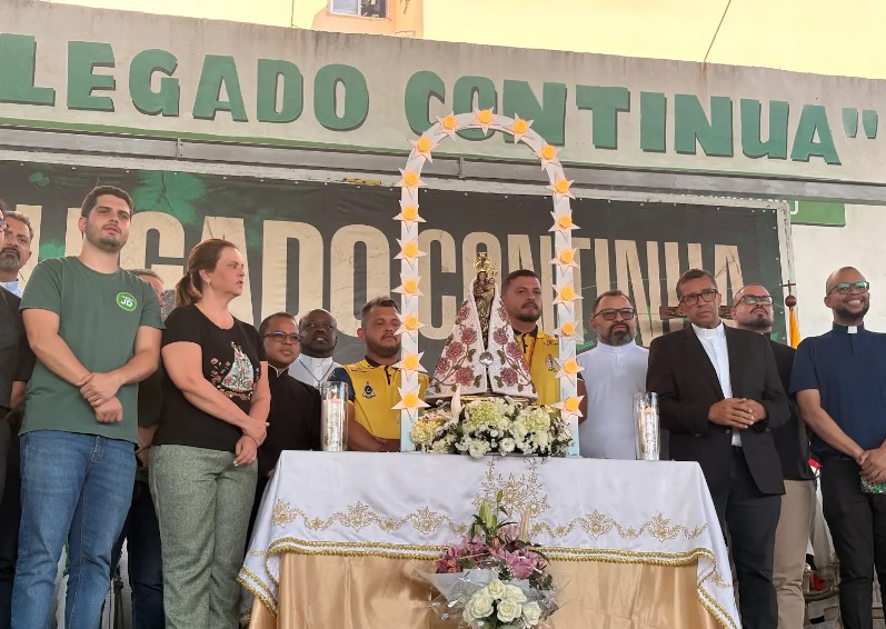 Imperatriz renova a fé em Nossa Senhora de Nazaré e transforma mini Círio em encontro de devoção e união entre as escolas 2 fieis cirio4