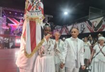 Alujá da Independente Tricolor vence disputa de samba-enredo para homenagear Obás do Rei