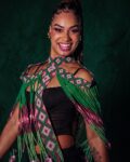Nicole Vieira é a nova musa da Estação Primeira de Mangueira