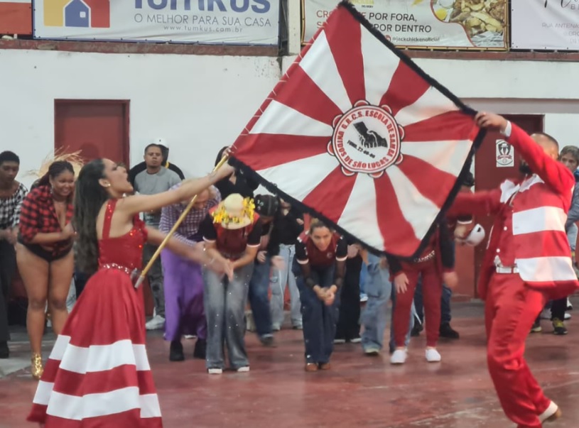 Tricampeões! Bruno Leite e Ricardinho Olaria vencem samba da Unidos de São Lucas para o Carnaval 2027 11 saolucas final2627 11