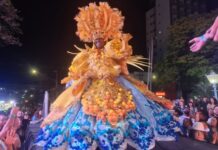 Império lota praça com Festa das Fantasias e transforma Jaguariúna na Casa Verde
