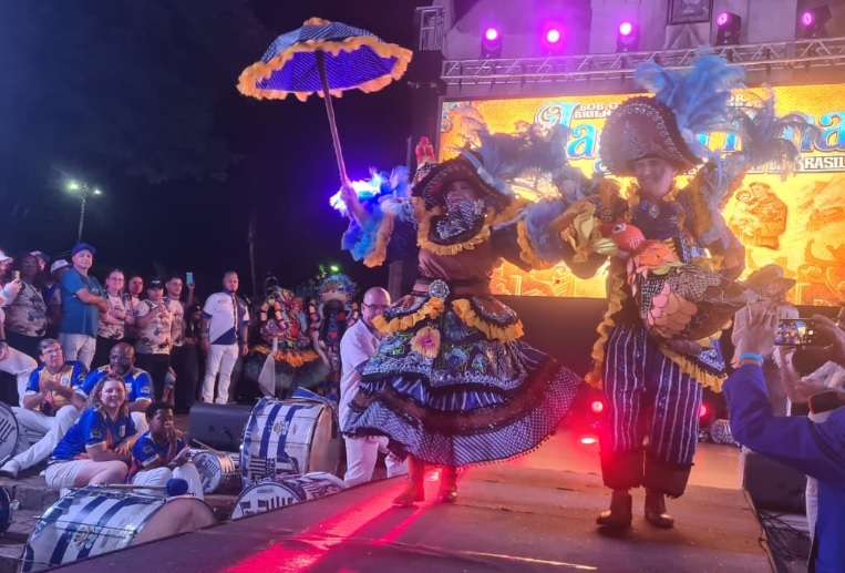 Império lota praça com Festa das Fantasias e transforma Jaguariúna na Casa Verde 3 imperiocasaverde fantasias27 3