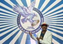 Renê Sobral celebra chegada à Nenê de Vila Matilde e destaca responsabilidade de assumir o microfone da escola