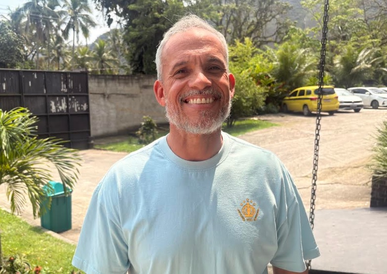 moises vila