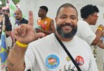 Renato Esteves defende papel político das escolas de samba: ‘Elas têm o poder de educar e conscientizar’